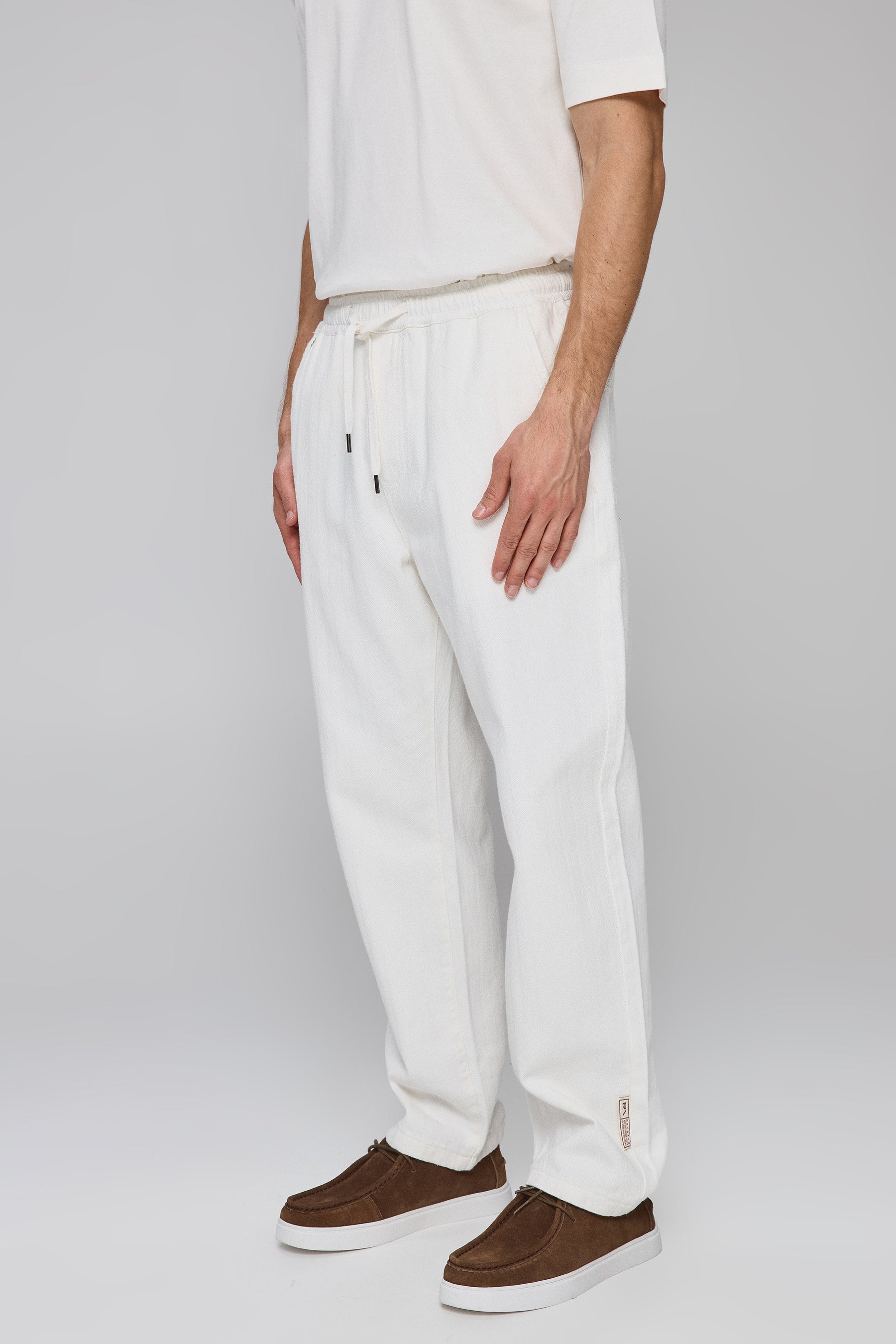 ג'וגר ג'ינס סנואו