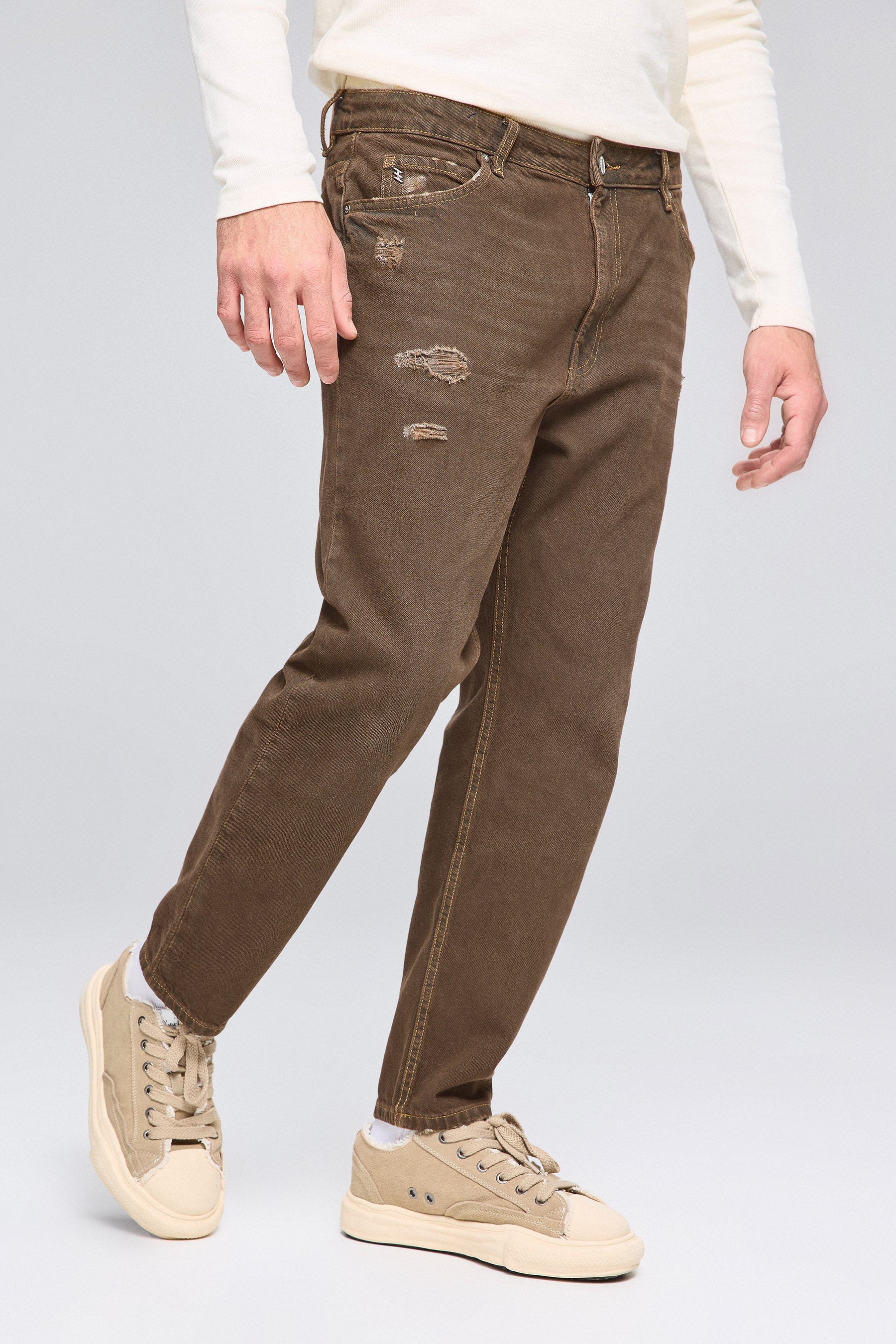 ג'ינס גורי קולור