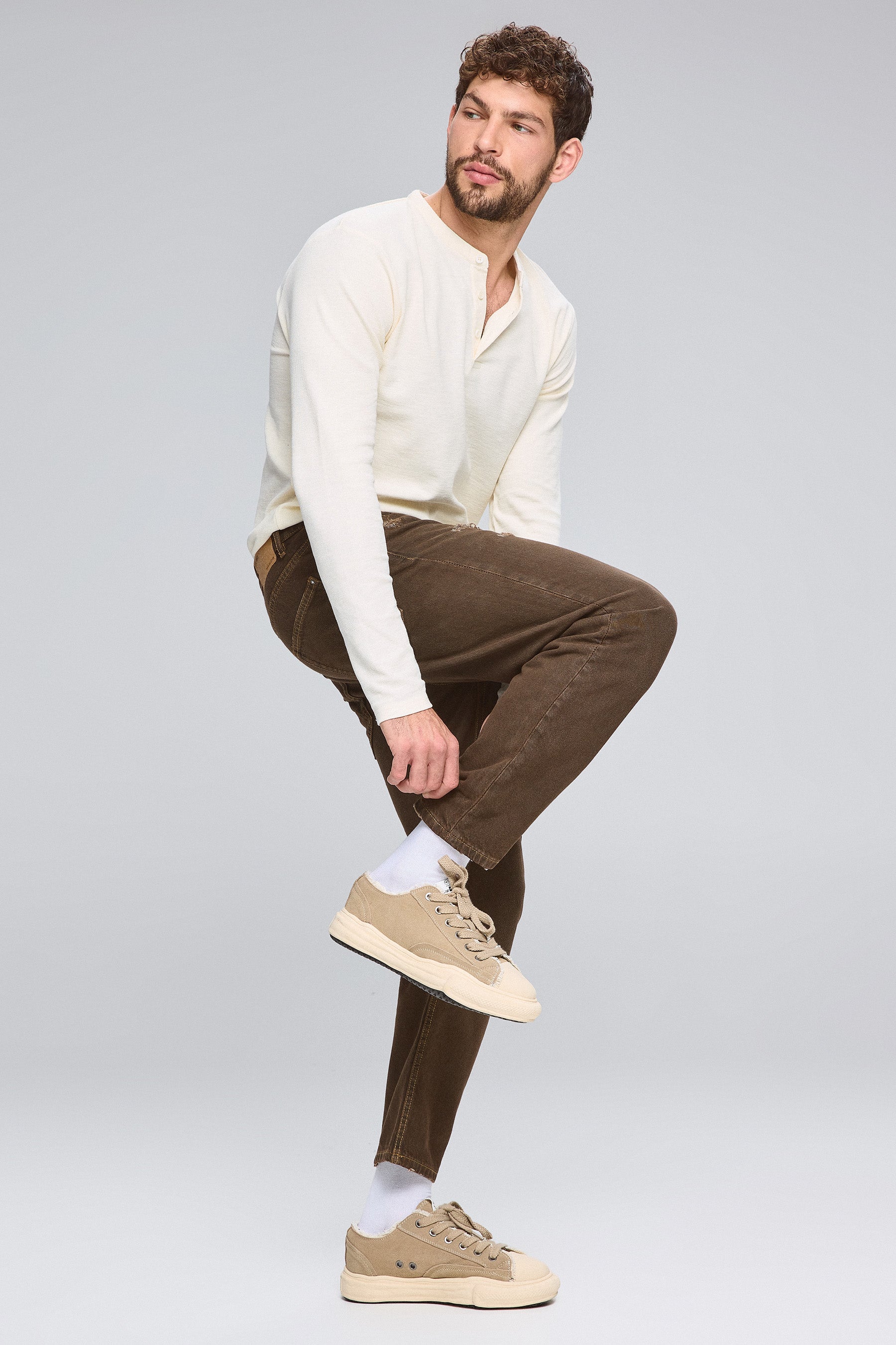 ג'ינס גורי קולור