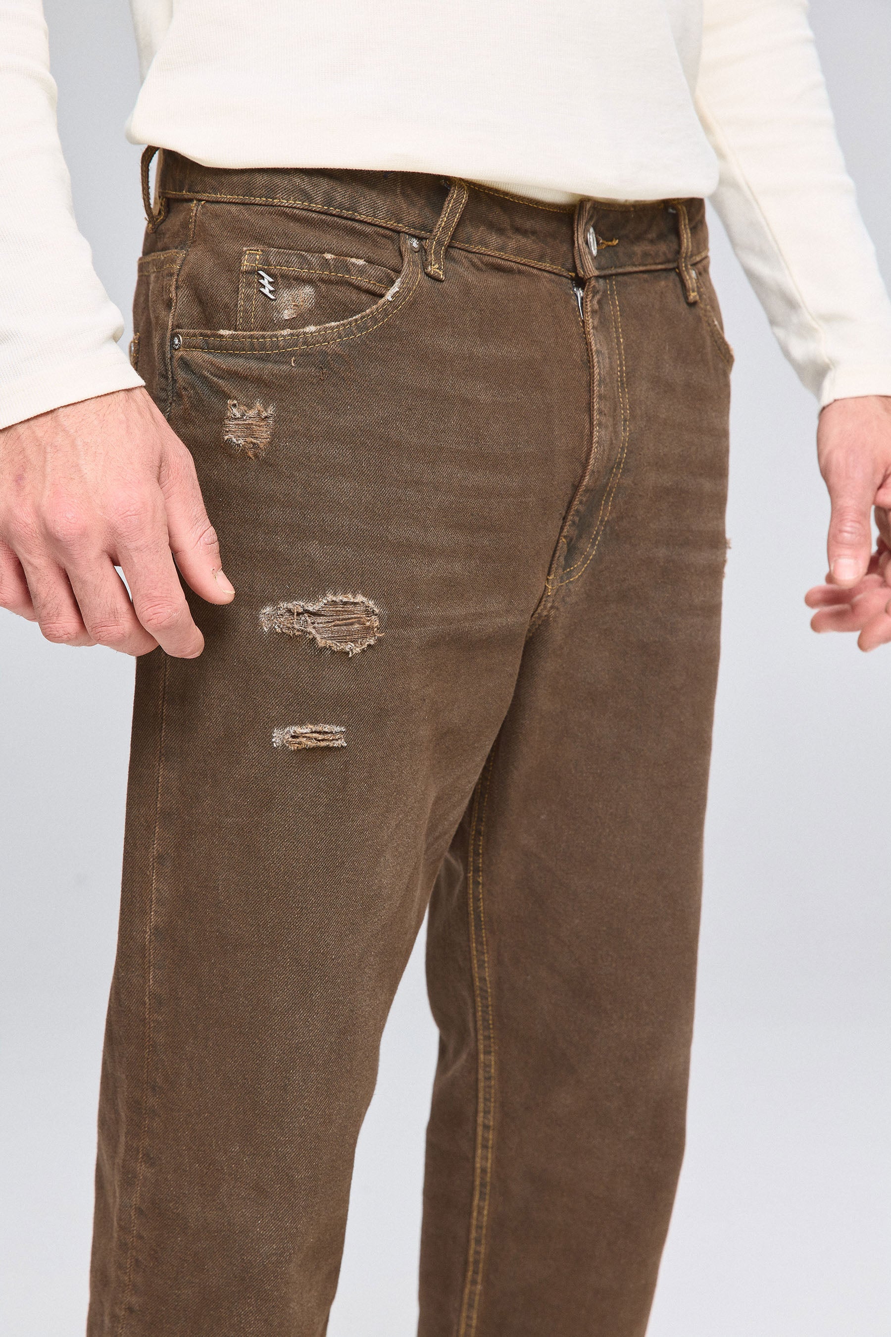 ג'ינס גורי קולור