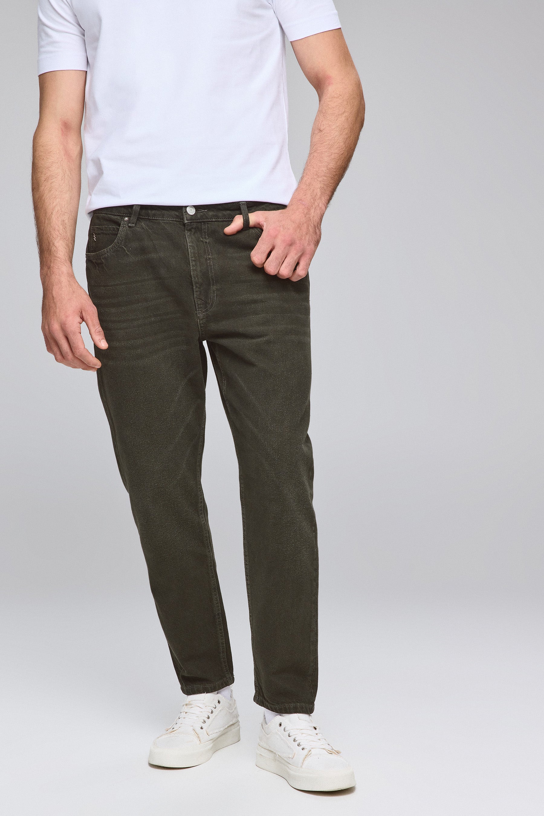 ג'ינס גורי קולור