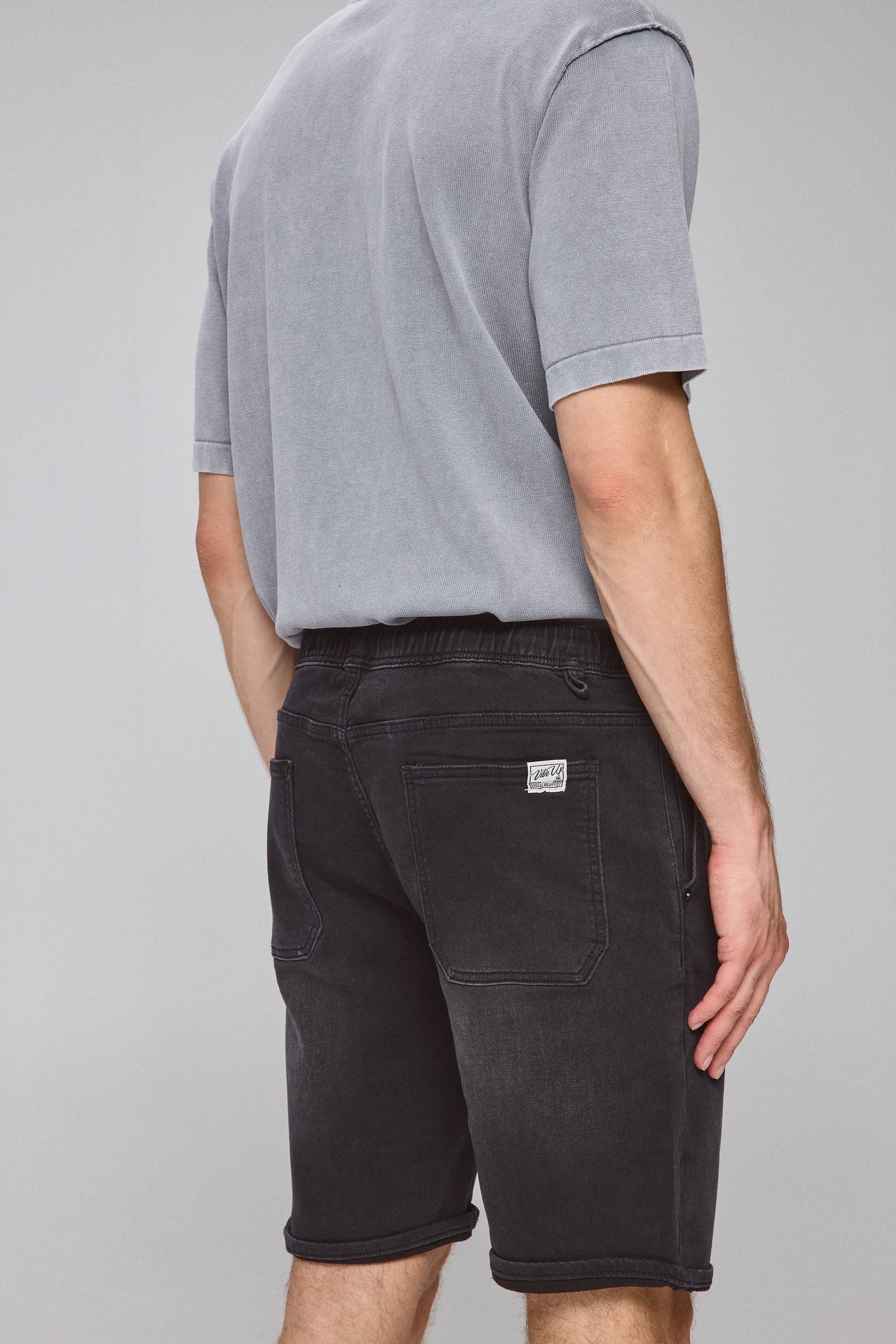 ברמודה ג'ינס יו