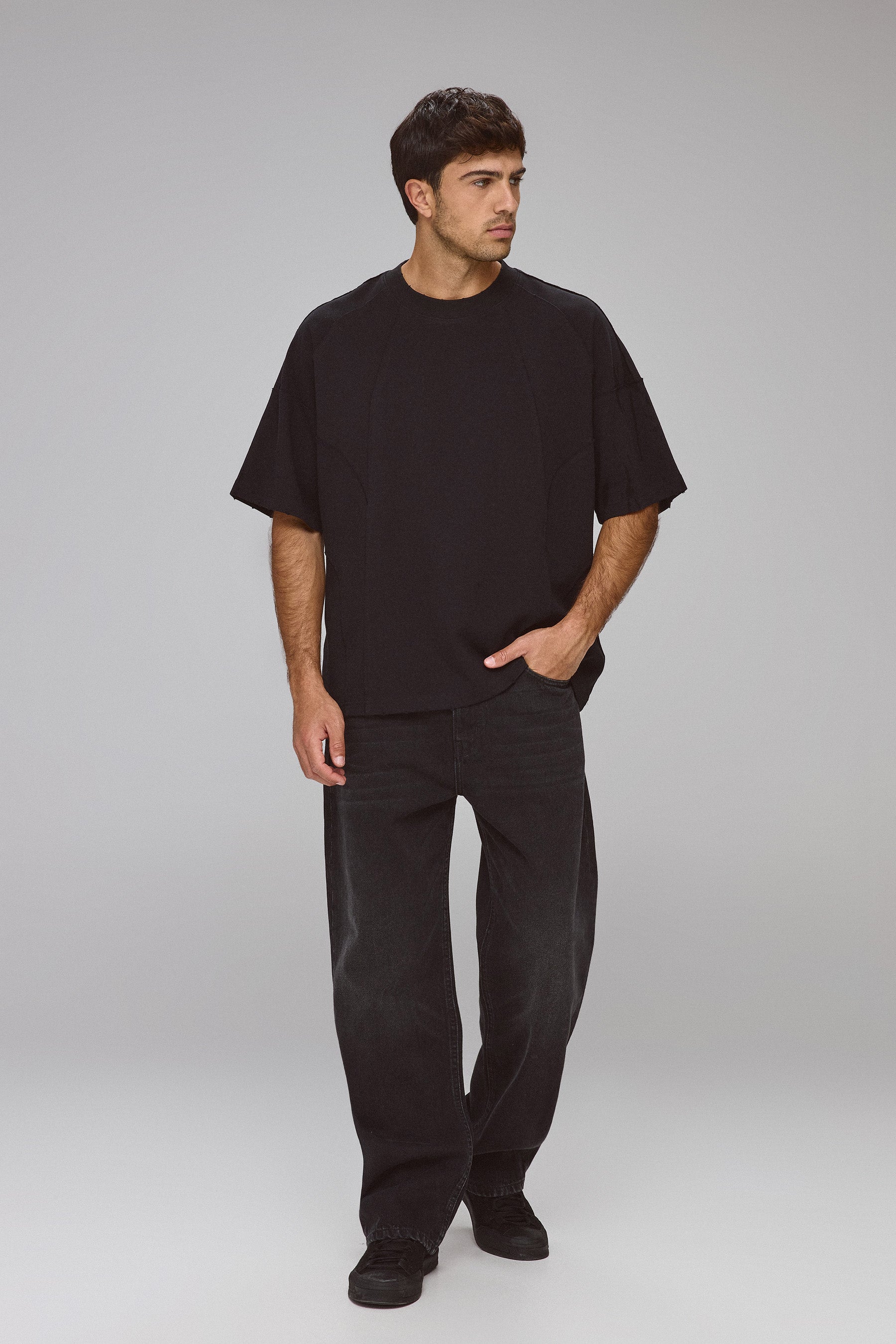 טי קאט אאוט