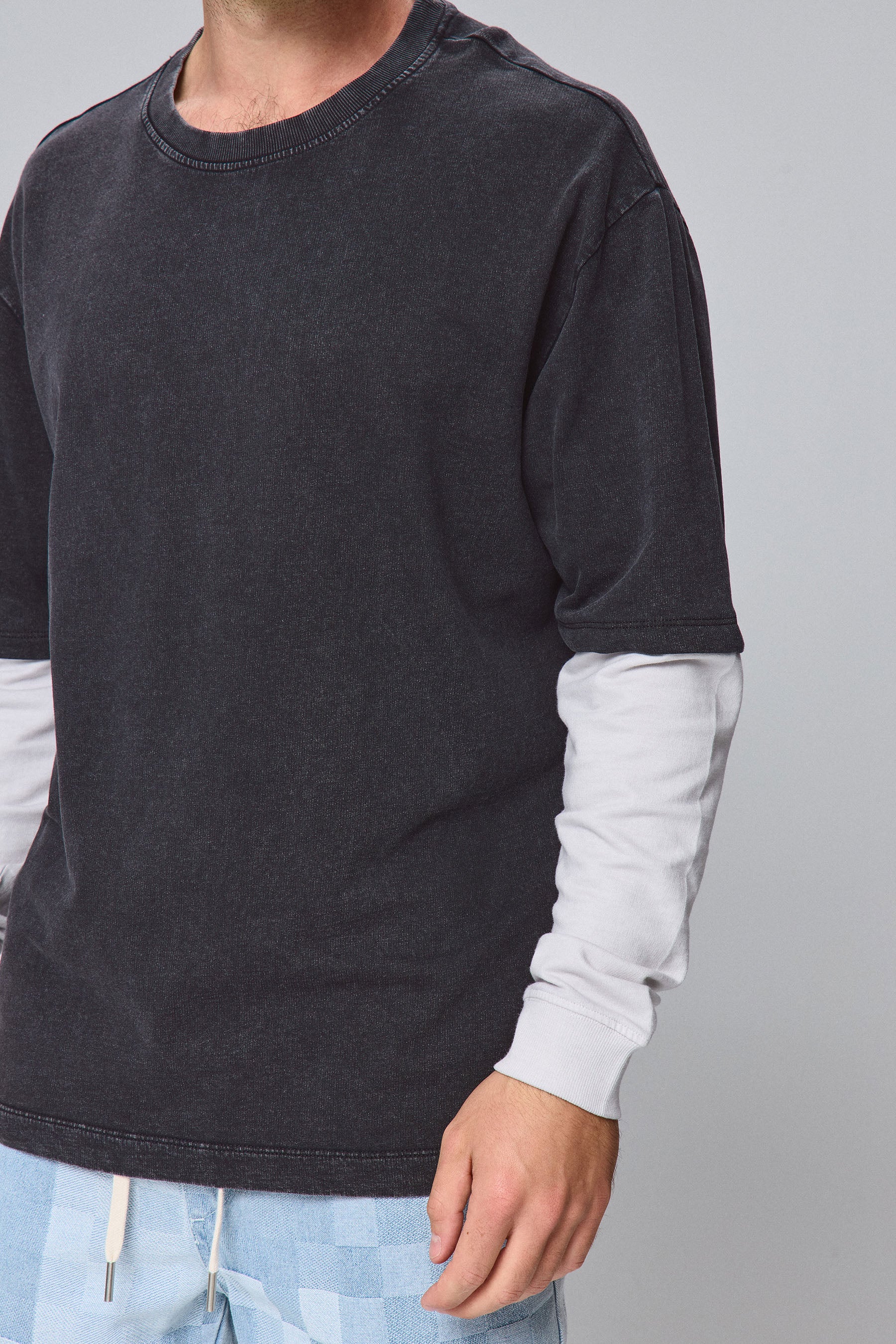 טי שרוול כפול