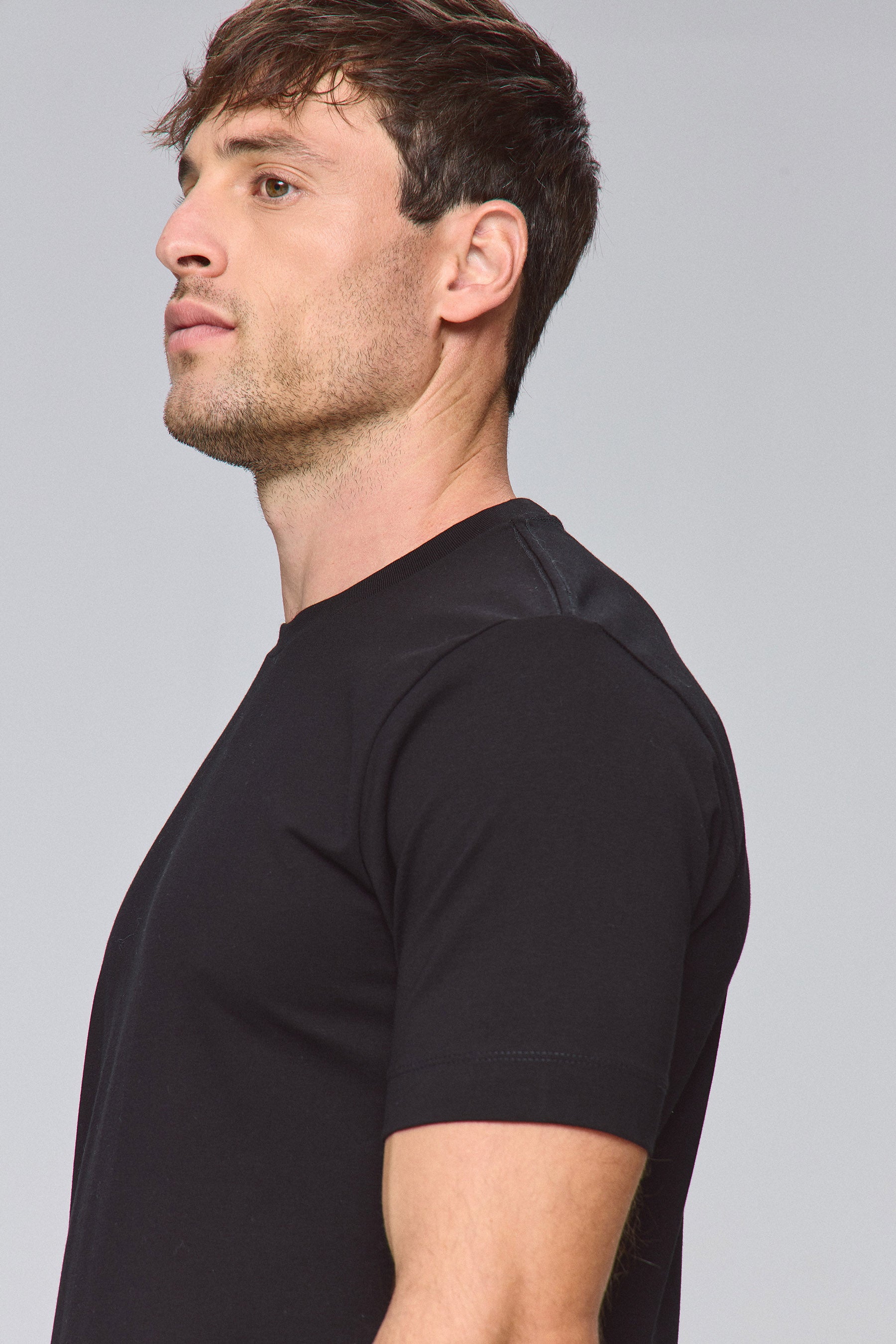 טי ניקי בייסיק לייקרה