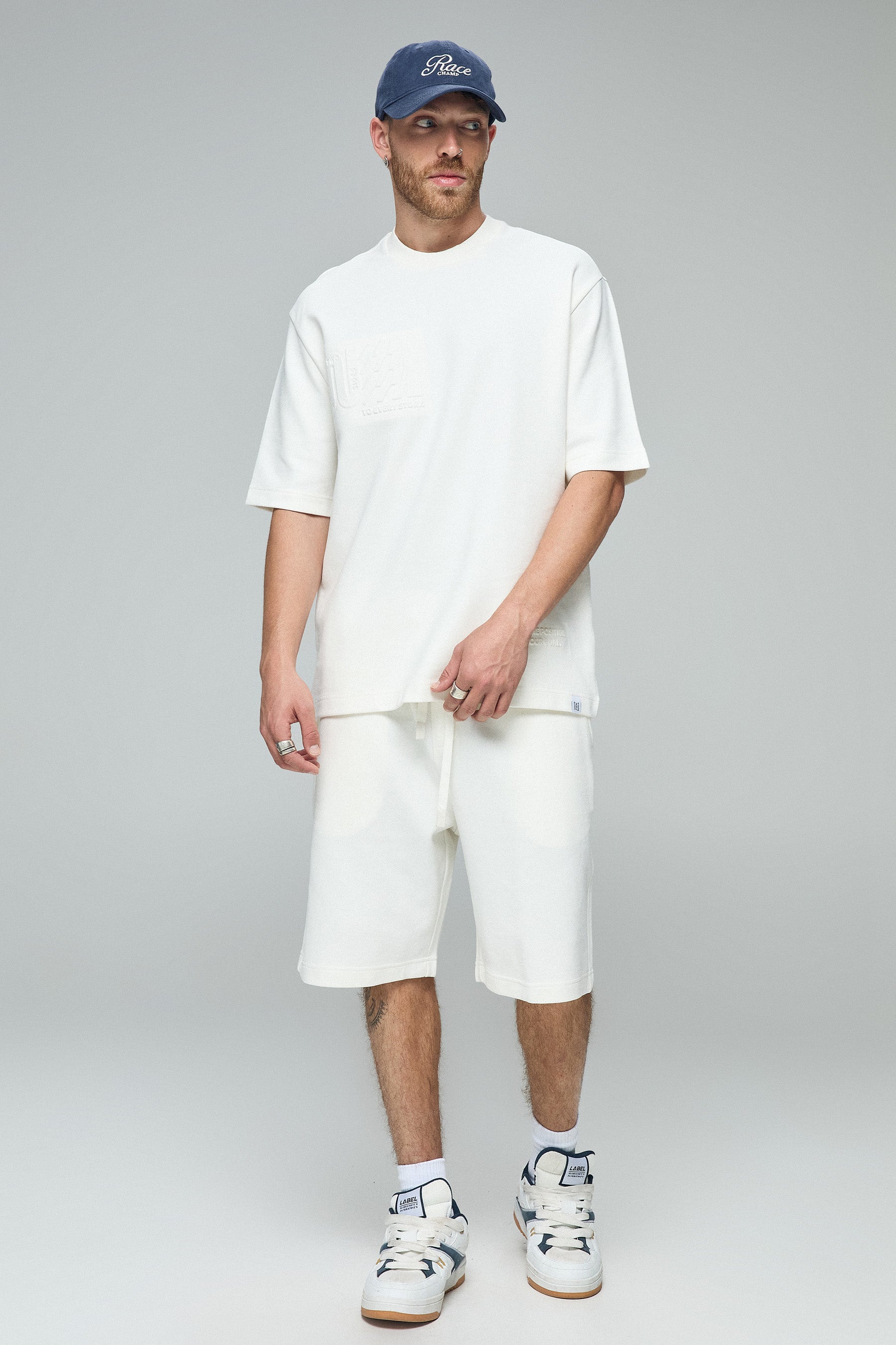 טי סטורי סט