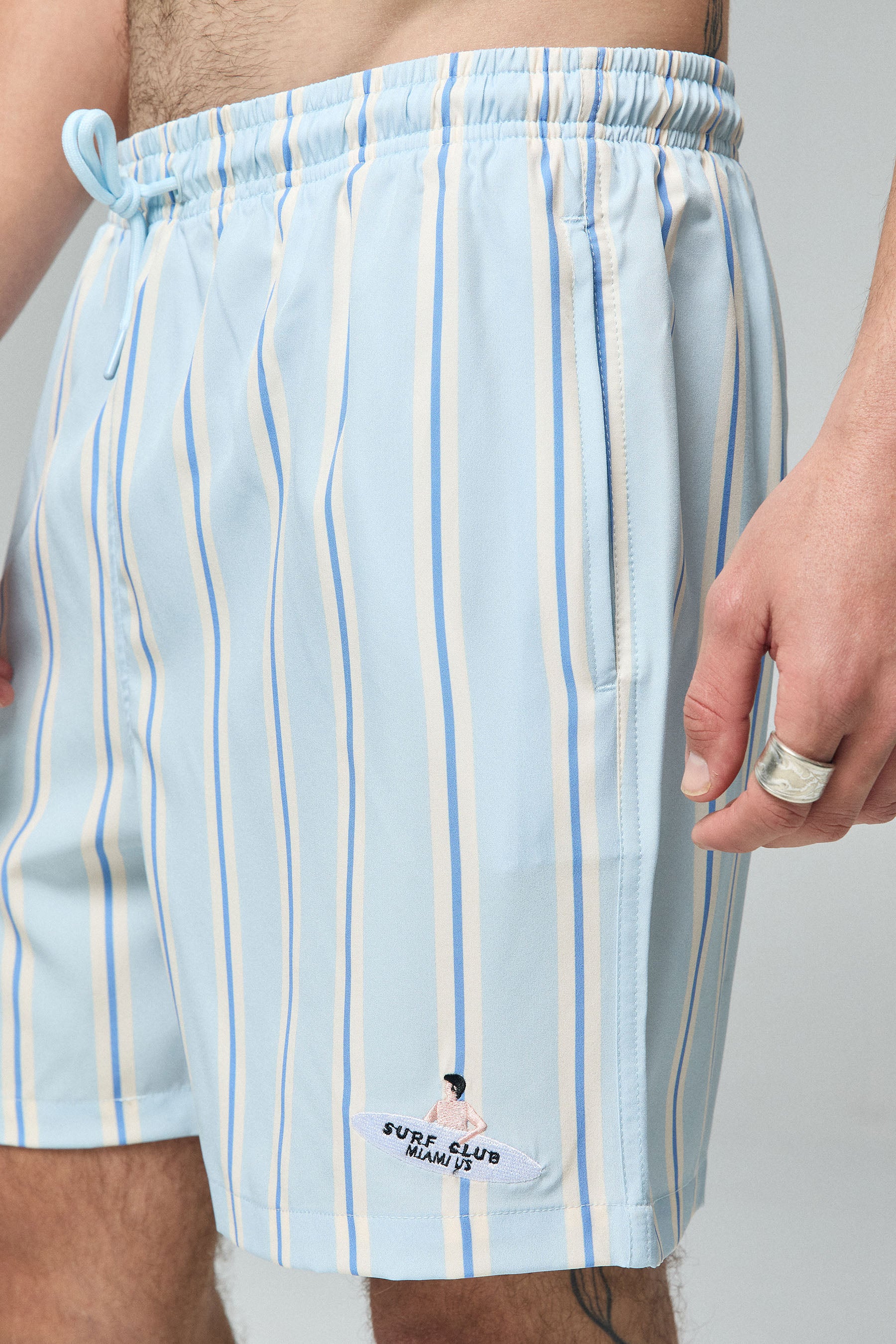 בגד ים סרפר